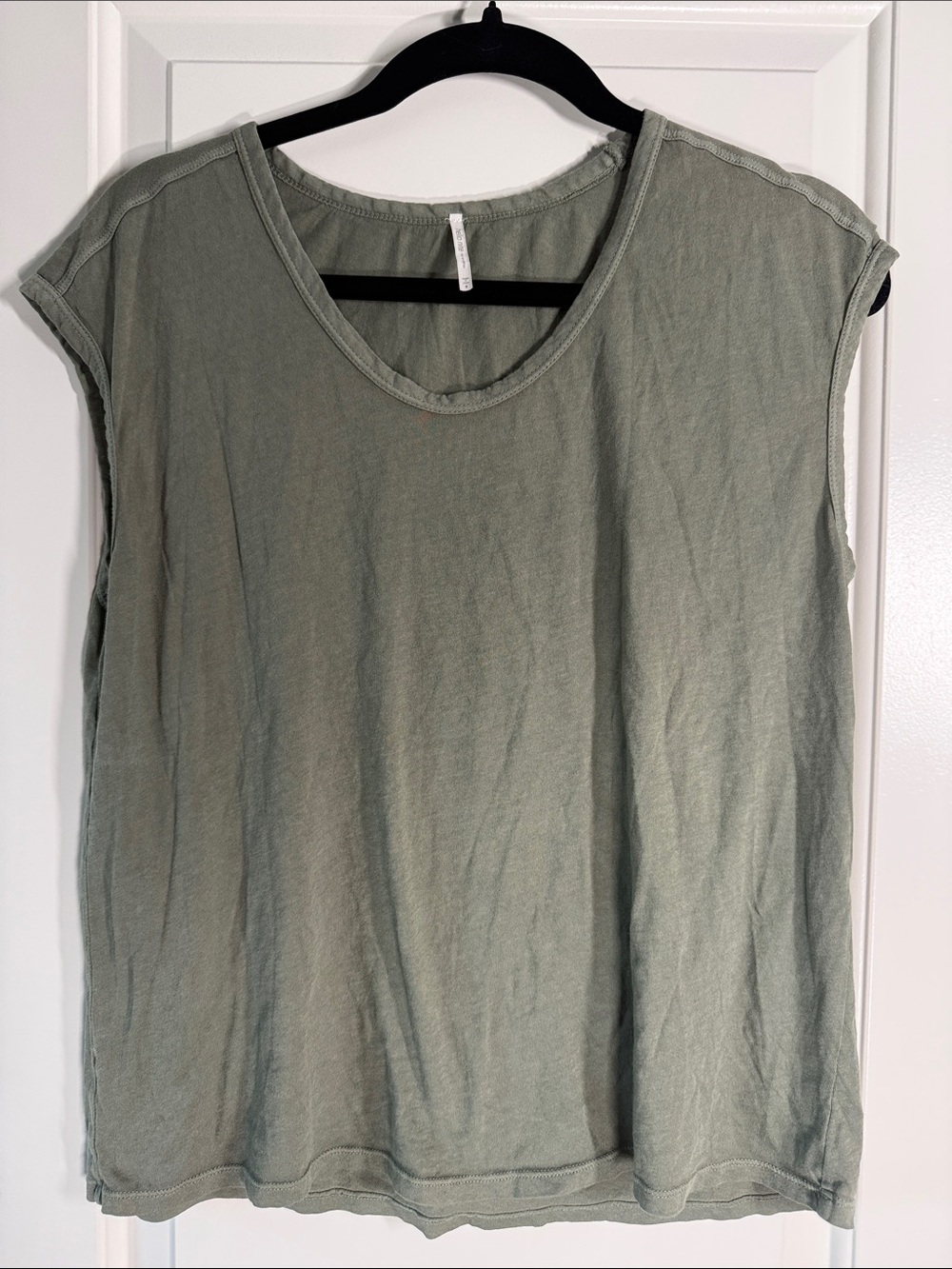 Relaxed Scoop Neck Tank Top in Olive